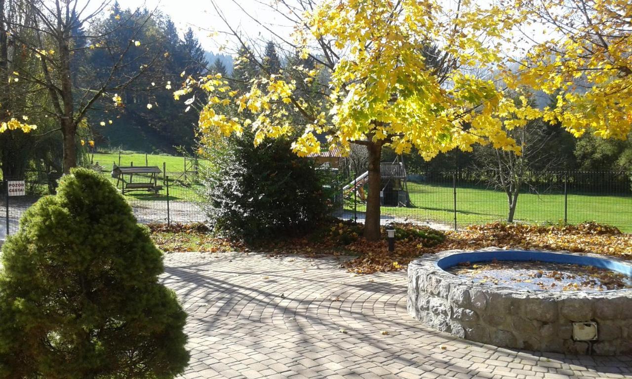 Guest House Kveder Škofja Loka Εξωτερικό φωτογραφία