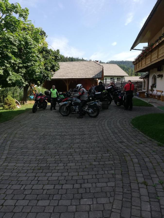 Guest House Kveder Škofja Loka Εξωτερικό φωτογραφία